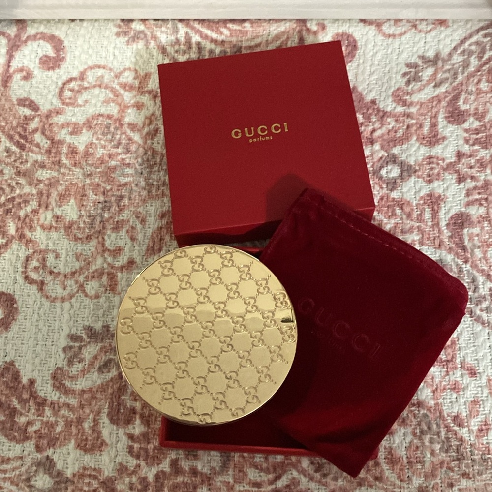Gucci Gold Compact Mirror-NIB - Picture 5 of 12